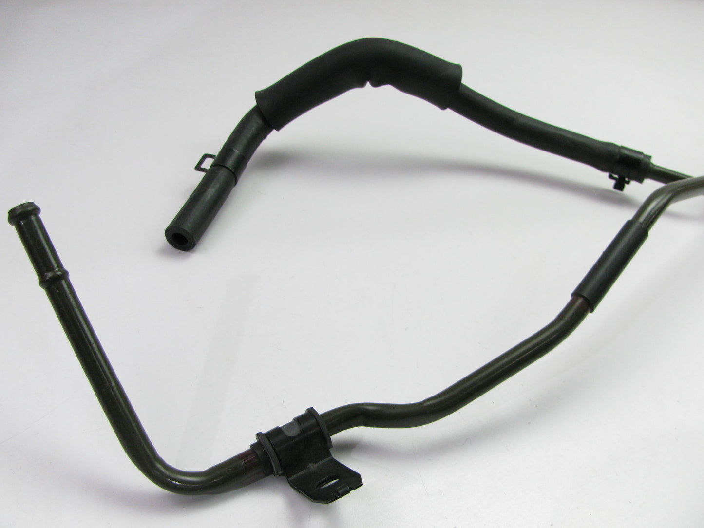 Power Steering Return Line Hose To Cooler OEM For 2005-2009 Tucson 575602E001