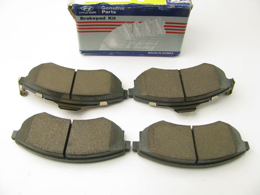 New Genuine Front Brake Pads OEM For 1999-2001 Hyundai Sonata 5810138A50