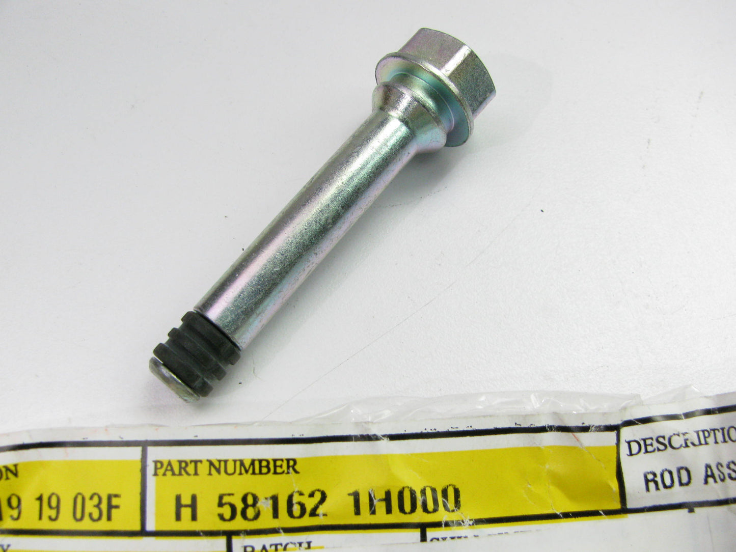 NEW Disc Brake Caliper Guide Pin Bolt OEM For Hyundai 581621H000
