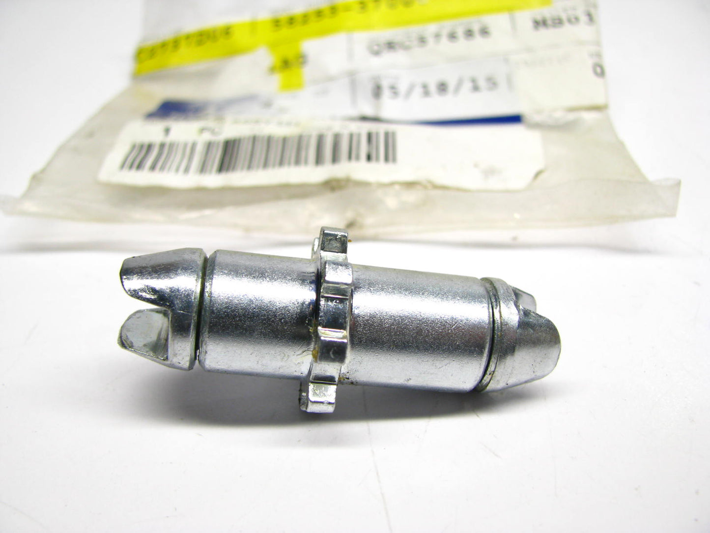 NEW - OEM 5825337000 LEFT Drivers Side Brake Shoes Adjuster For Hyundai