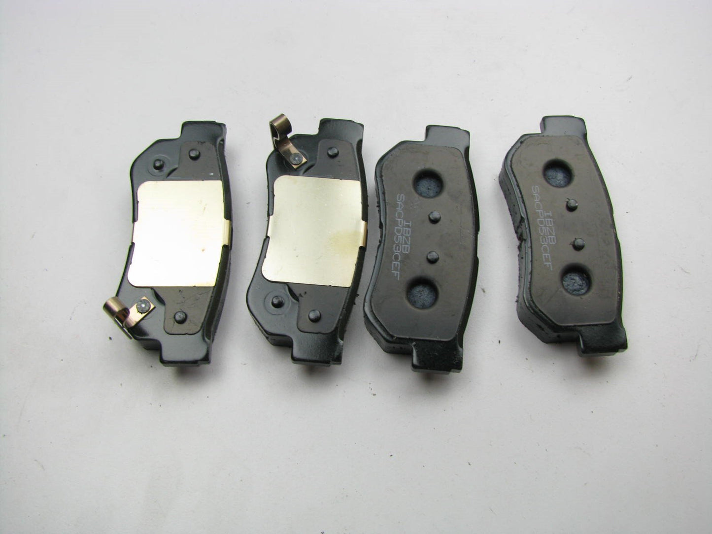 NEW GENUINE REAR Brake Pads OEM For Hyundai 5830226A20