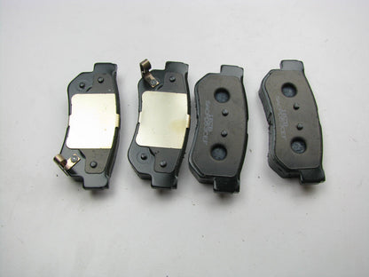 NEW GENUINE REAR Brake Pads OEM For Hyundai 5830226A20
