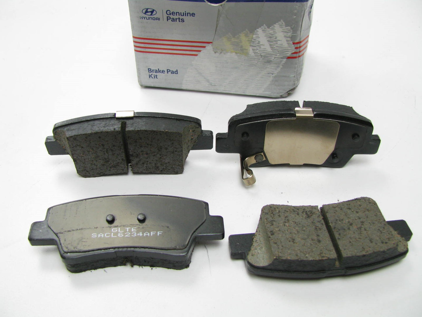 New Genuine Rear Brake Pads Set OEM For 2009-2010 Elantra SEDAN 583022HA51