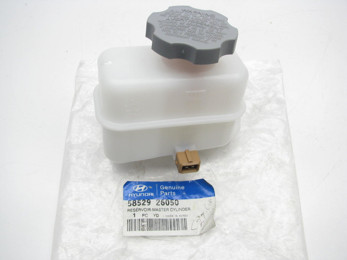 NEW - OEM Brake Fluid Master Cylinder Reservoir Tank Bottle For 2000-06 Santa Fe