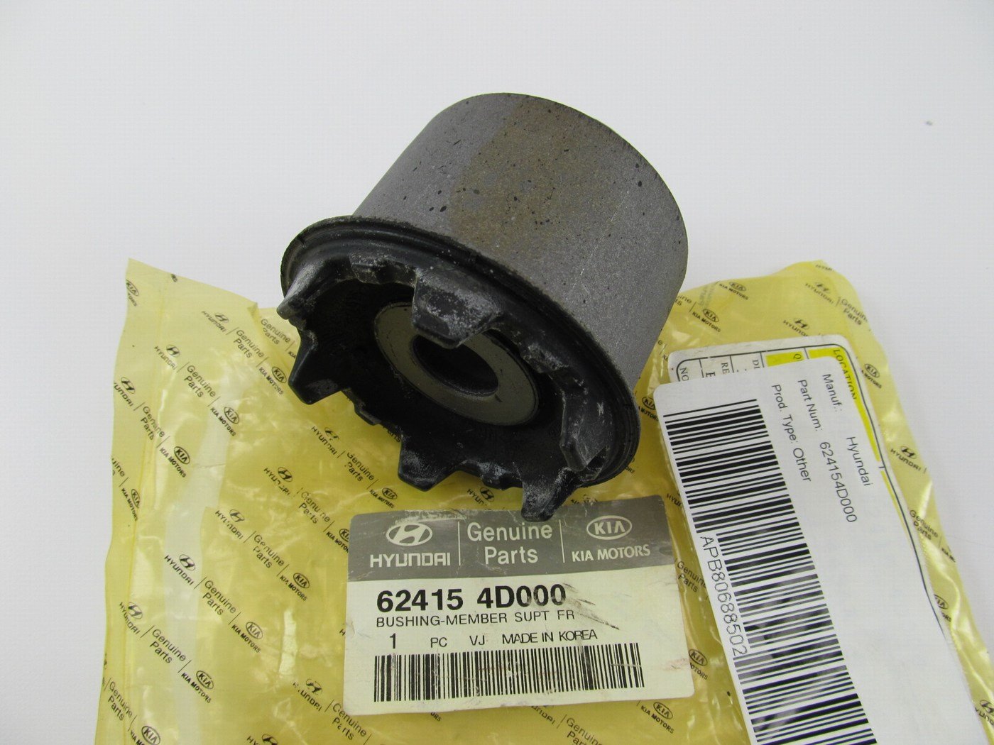 New Engine Subframe Cradle Front Bushing OEM For 06-08 Entourage 624154D000