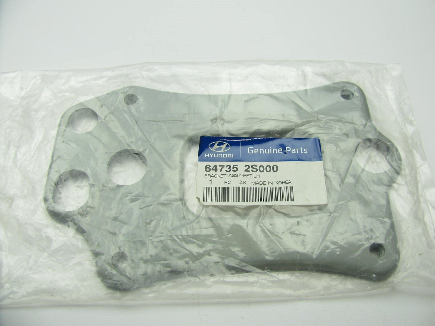 New OEM Front Lower Rail Bracket Left Driver For 2010-2015 Tucson 647352S000