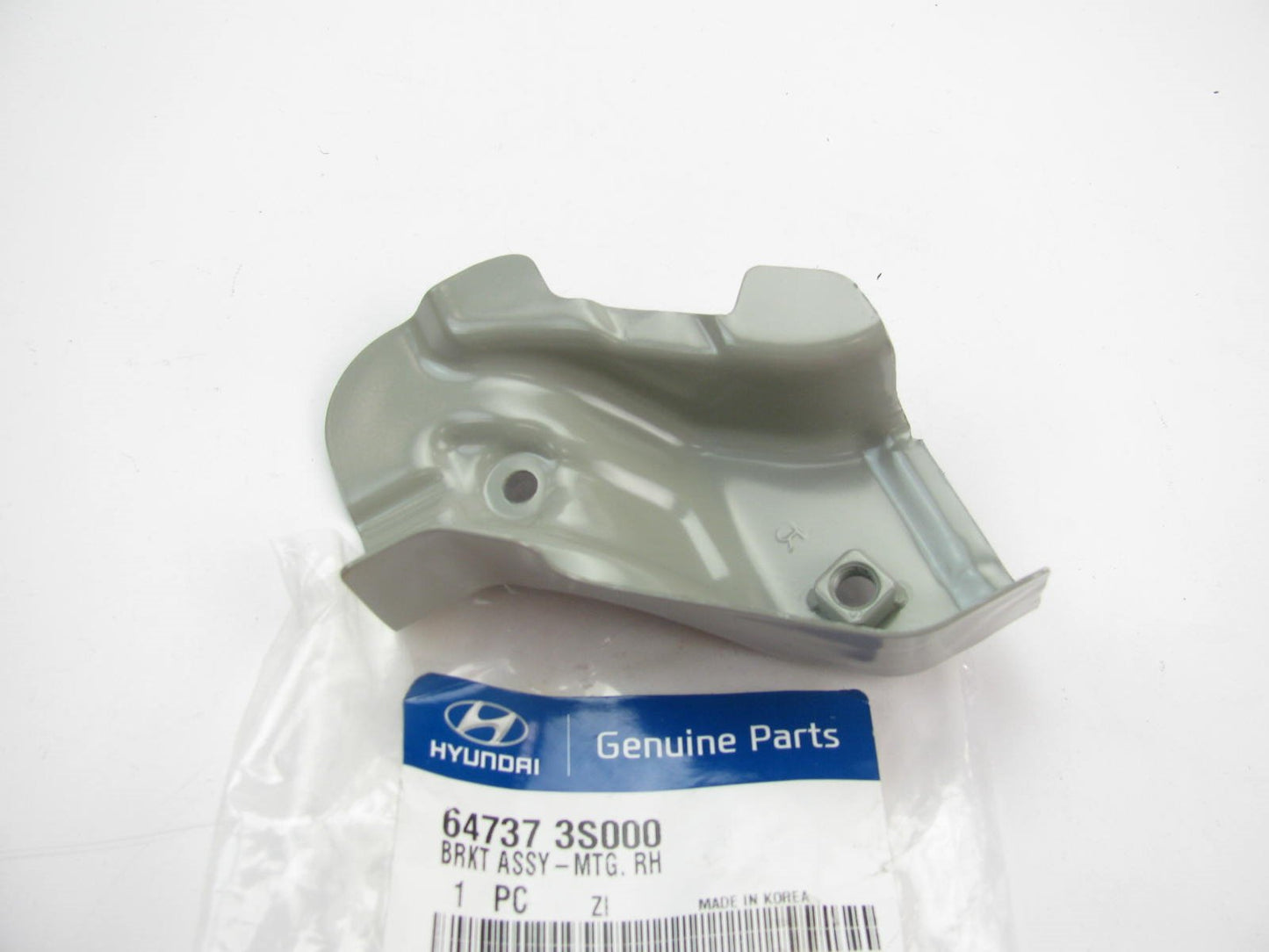 RIGHT PASSENGERs Side Fender Apron Bracket OEM For 2011-2014 Sonata 647373S000
