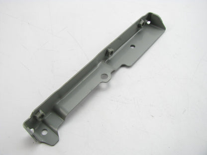 Front Right Inner Fender Reinforcement Bracket OEM For 12-17 Veloster 647632V010