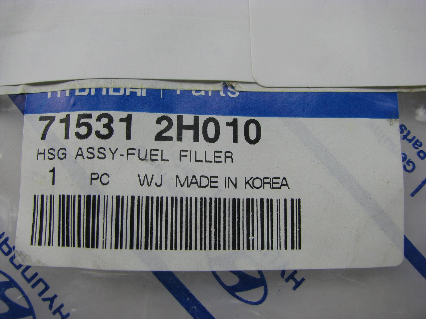 New Genuine Gas Fuel Filler Housing OEM For 07-10 Elantra Sedan ONLY 715312H010
