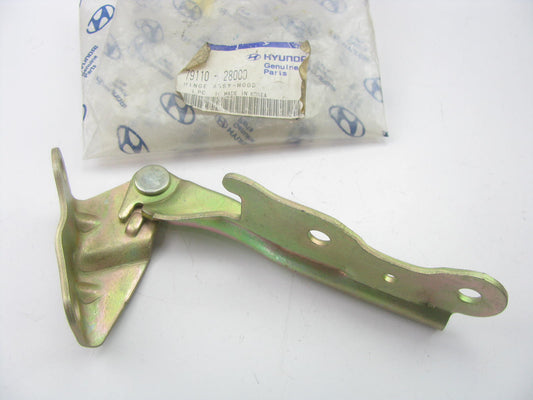 NEW - OEM 79110-28000 FRONT LEFT Hood Hinge For 1991-1995 Hyundai Elantra