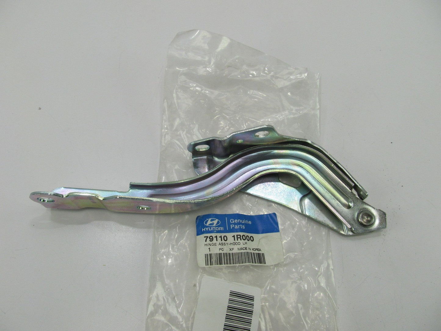 NEW Genuine LEFT Hood Hinge OEM For 2012-2014 Hyundai Accent 791101R000