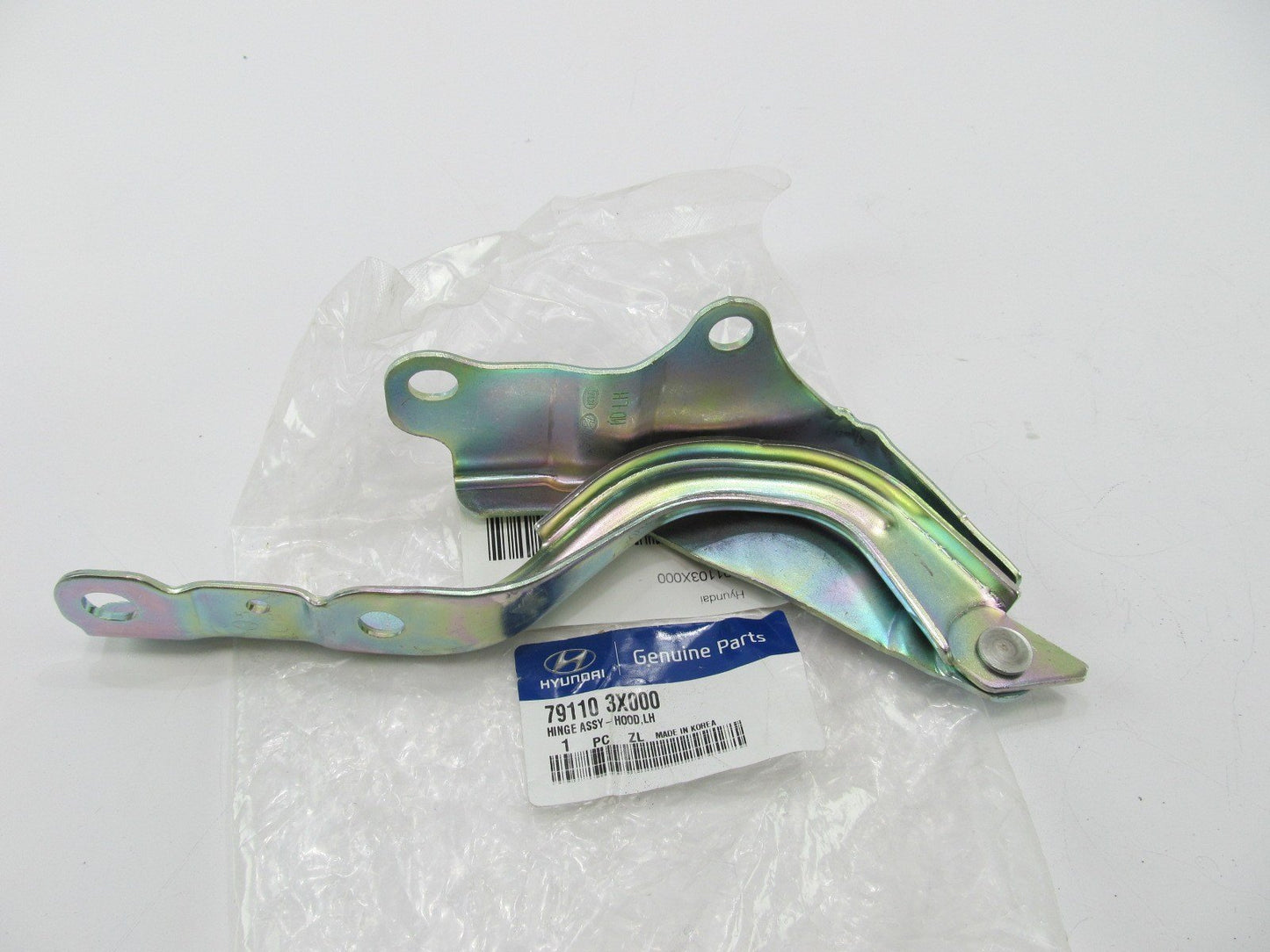 New Genuine Left Drivers Side Hood Hinge OEM For 2011-15 Elantra 791103X000