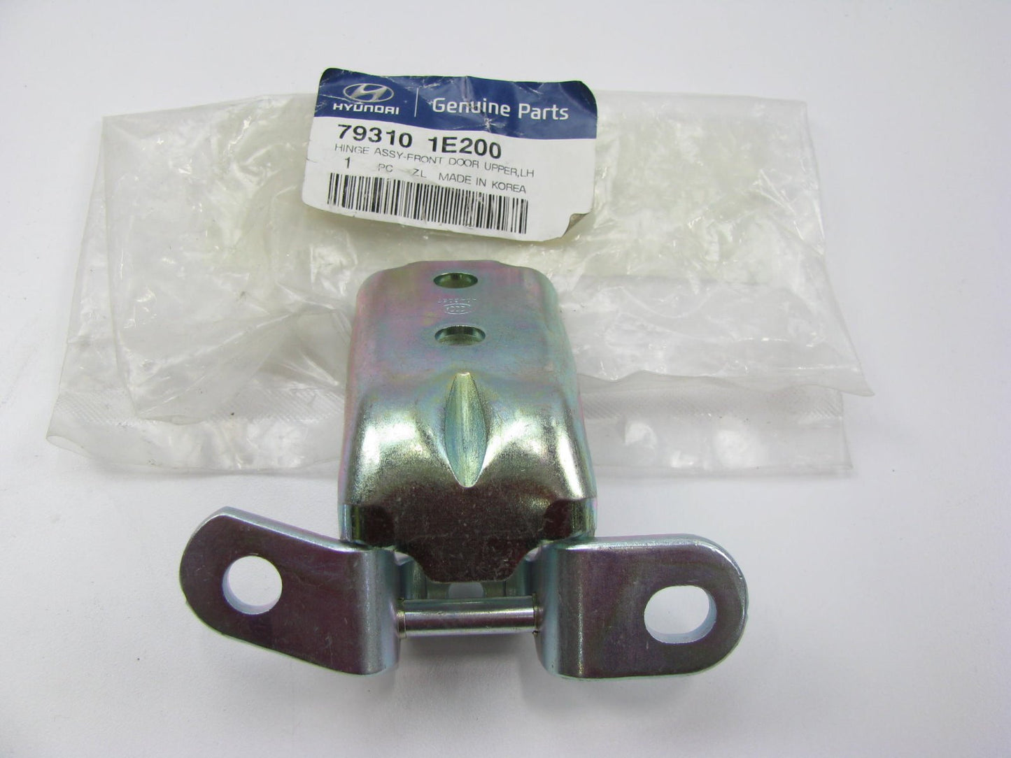 NEW GENUINE OEM Front Left Side Upper Door Hinge For 07-11 Accent 793101E200