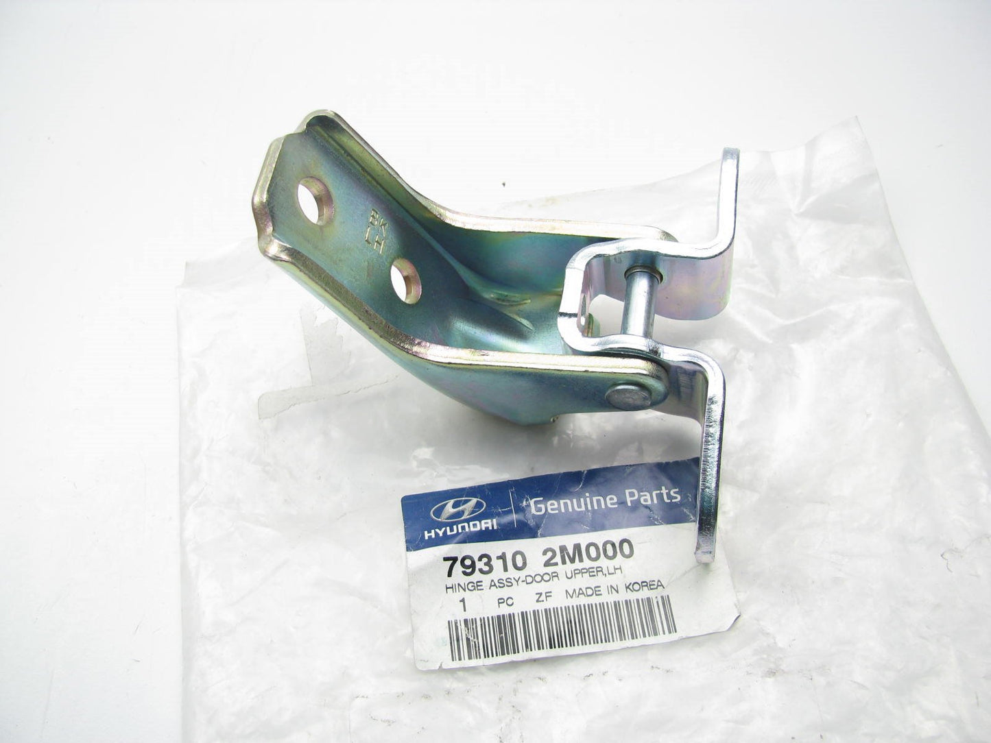 New Genuine Front Left Door Upper Hinge OEM For 10-16 Gensesis Coupe 793102M000