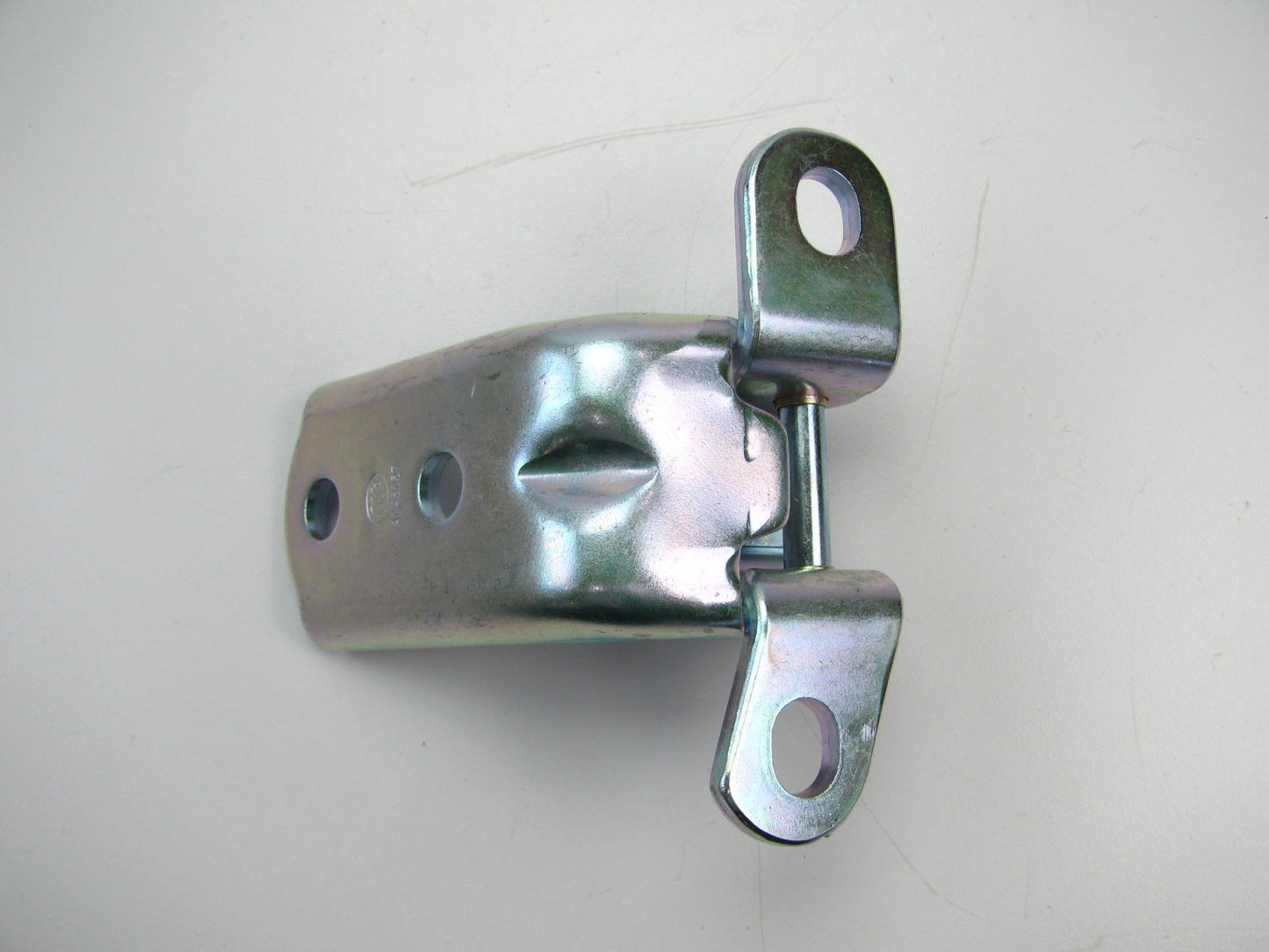 NEW Right Hand (Passengers Side) Lower Door Hinge For 2006-2011 Accent SEDAN