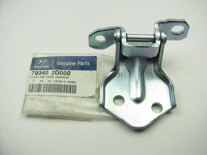 NEW GENUINE Front Right Passengers Side Door Lower Door Hinge For 04-05 Elantra