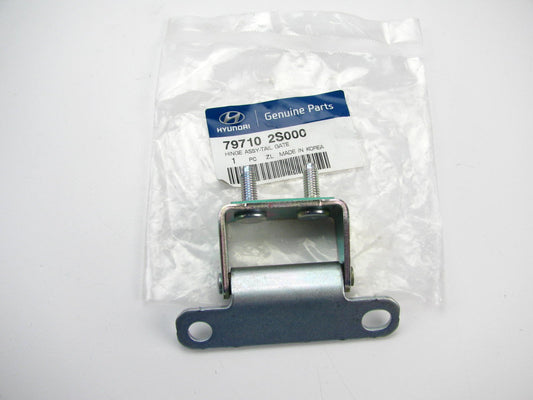 New Genuine Tailgate Hatch Hinge OEM For 2010-2015 Hyundai Tucson 797102S000
