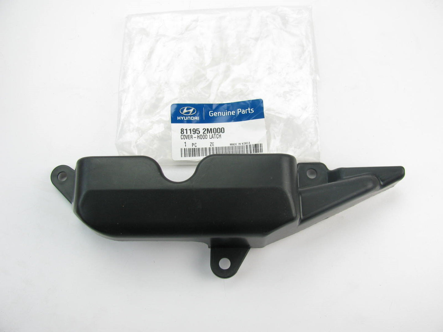 New OEM Hood Latch Cover For 10-12 Genesis Coupe 811952M000