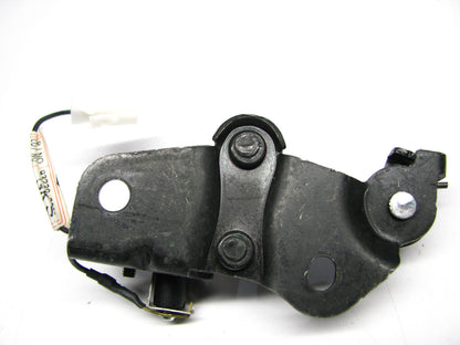 NEW - OEM 8121039500 Trunk Striker Assembly For 00-01 Hyundai XG300 02-05 XG350