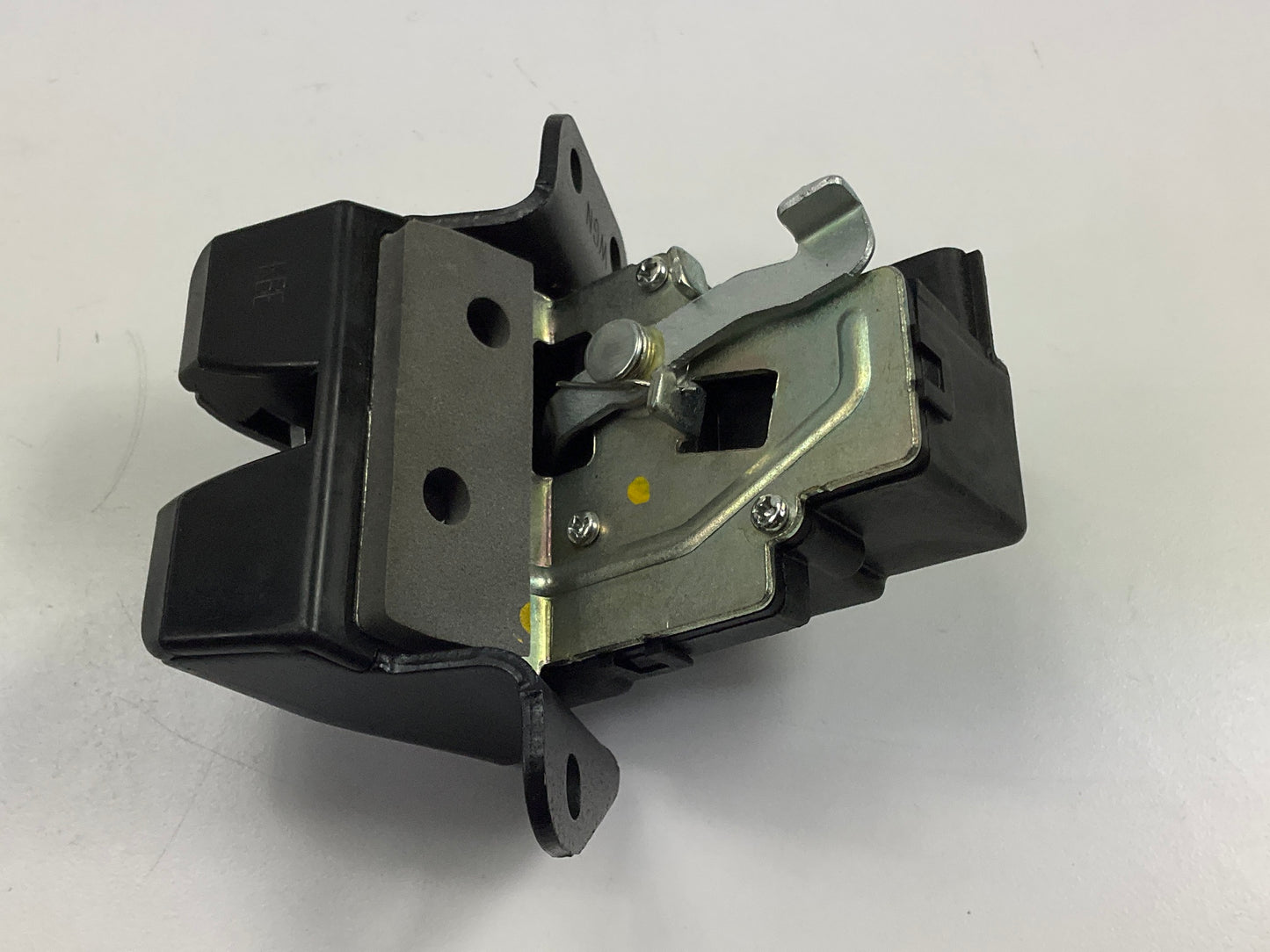 NEW - OEM 812302L200 Rear Tail Gate Latch For 2009-2017 Hyundai Elantra