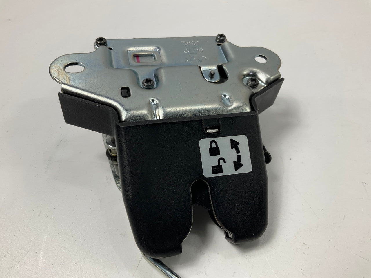 NEW Rear Trunk Lid Latch Lock Actuator OEM For 2006-08 Hyundai Sonata 812303K001