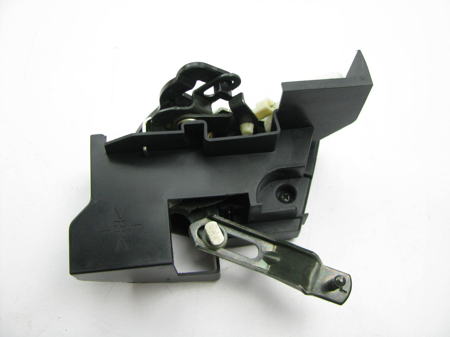 NEW GENUINE REAR LEFT Door Lock Latch Actuator OEM For 2001 XG300, 2002-05 XG350