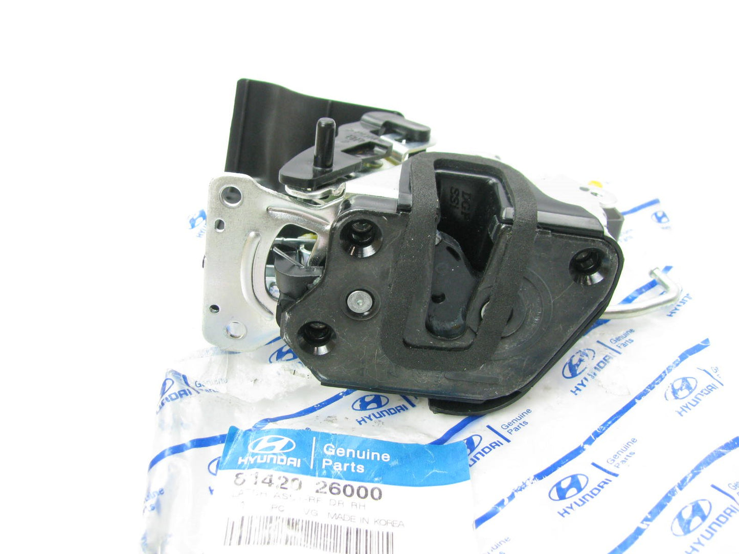 NEW - OEM 8142026000 Rear Right Door Lock Latch For 2001-2006 Hyundai Santa Fe
