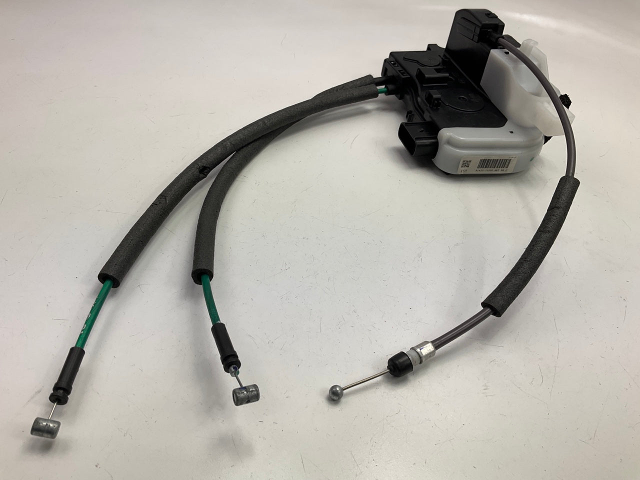 NEW Rear Right Door Lock Actuator Latch OEM For 10-17 Hyundai Tucson 814202S000