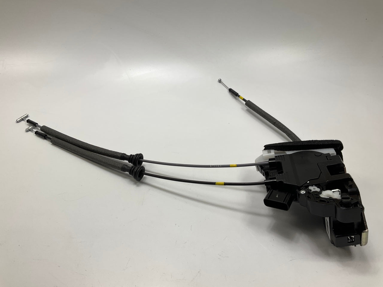 NEW Rear Right Door Lock Actuator OEM For 2011-2016 Hyundai Elantra 814203X010
