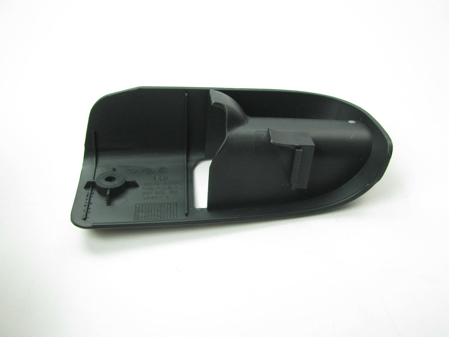 NEW - OEM GENUINE Fuel Filler Handle Plastic Trim Cover Black For 2007-11 Accent