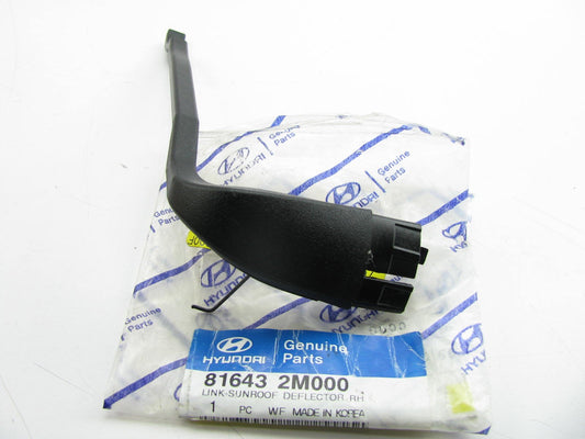 NEW GENUINE Sunroof  Right Passengers Side Air Deflector For 10-15 Genesis Coupe