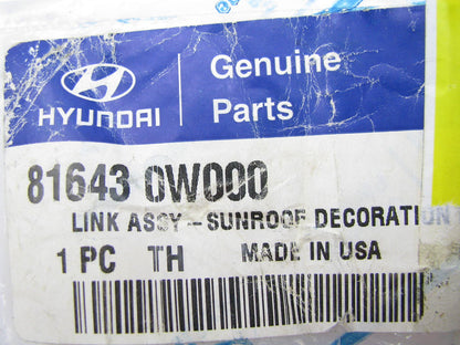 NEW Right Outer Side Sunroof Air Deflector OEM For 07-12 Santa Fe 81643 0W000