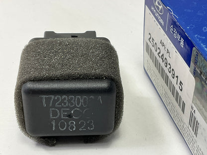 NEW GENUINE Sunroof Relay OEM For Hyundai 8165027000