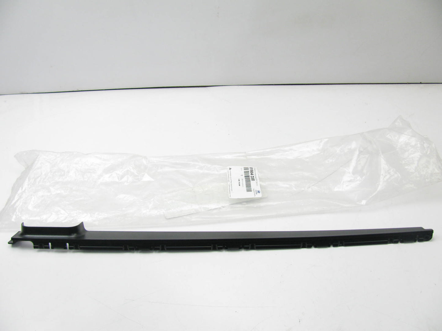 Panoramic Sunroof Rear Right Decorative Moulding Cover OEM For 2016-2021 Tucson