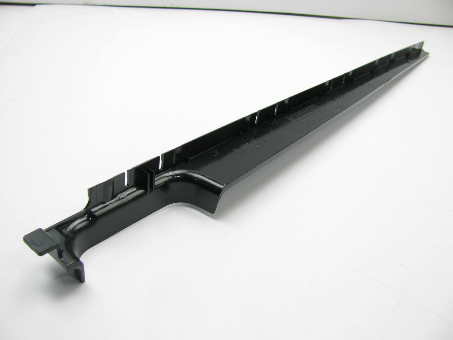 Panoramic Sunroof Rear Right Decorative Moulding Cover OEM For 2016-2021 Tucson
