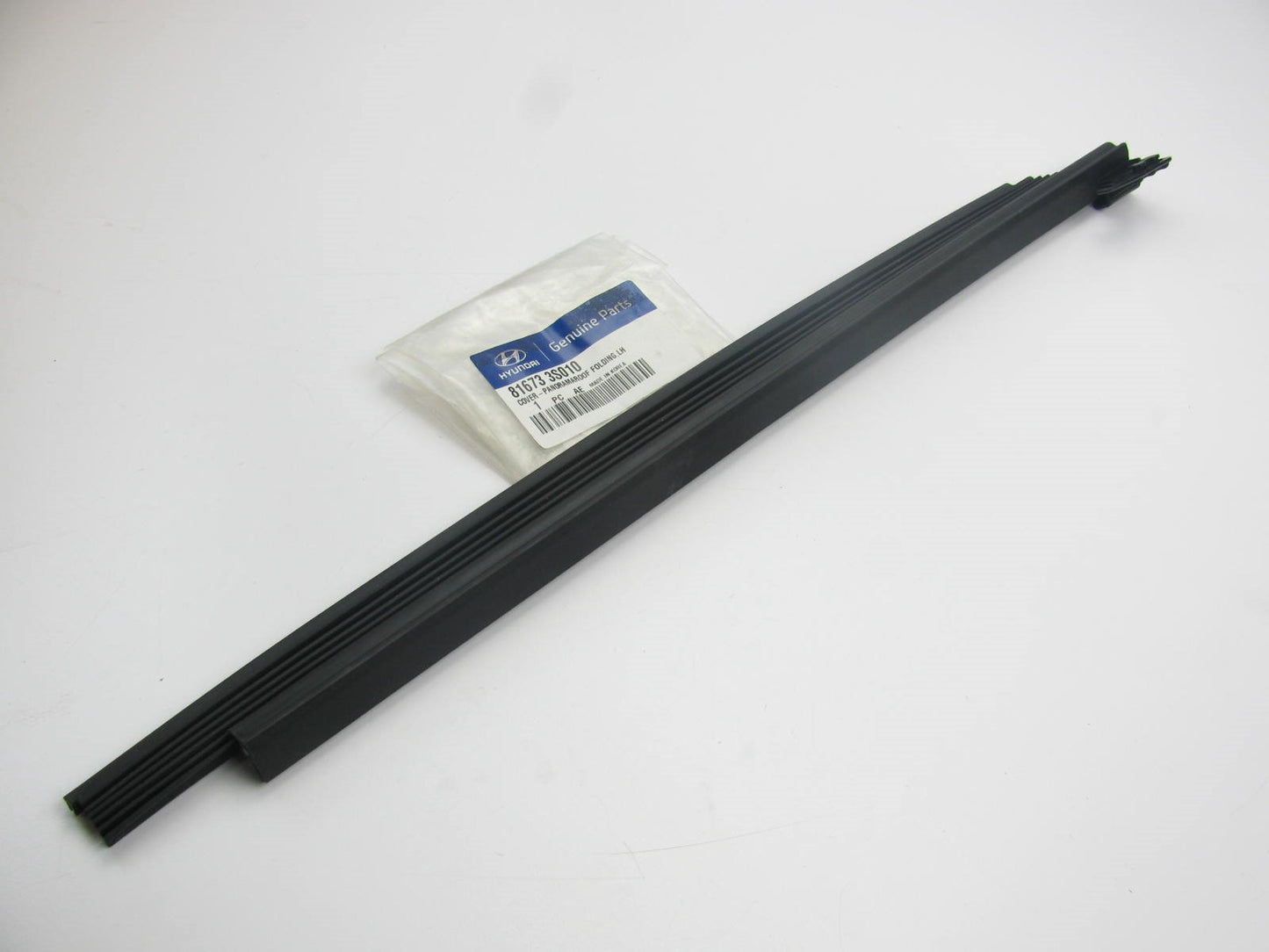 New Left Side Sunroof Folding Side Cover OEM For 13-14 Hyundai Sonata 816733S010