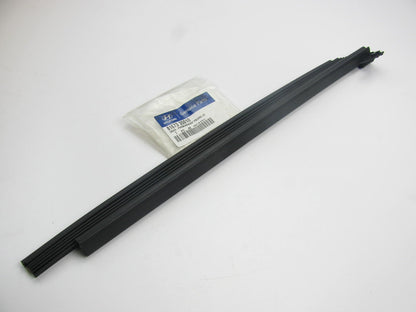 New Left Side Sunroof Folding Side Cover OEM For 13-14 Hyundai Sonata 816733S010