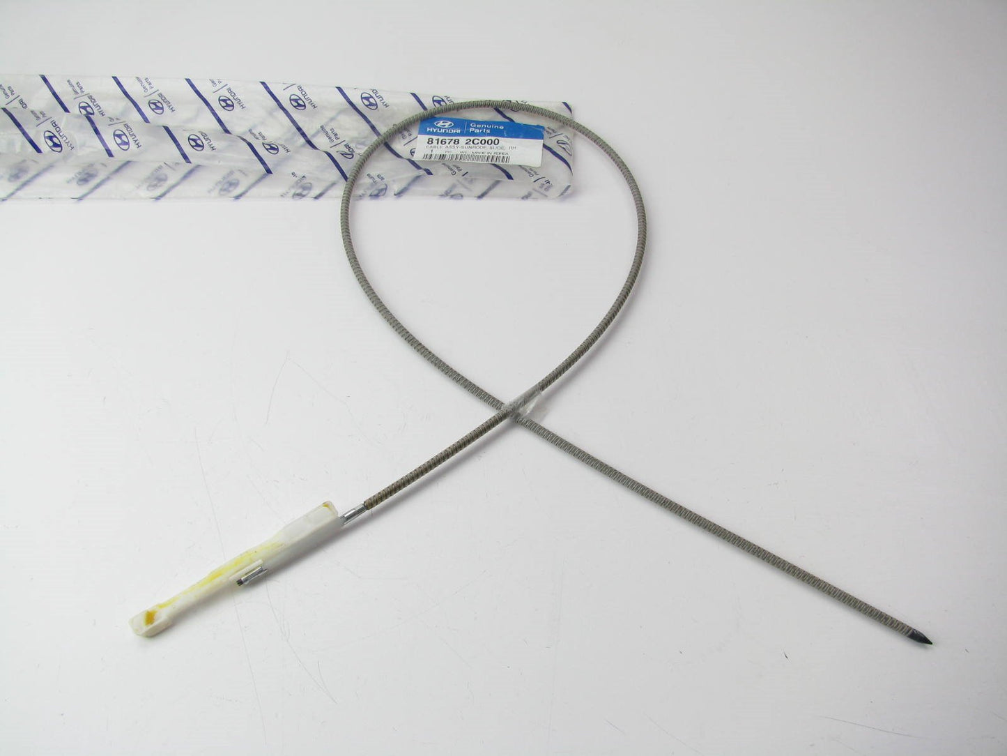 NEW - OEM Genuine Right Passenger Side Sunroof Slide Cable For 2001-08 Tiburon