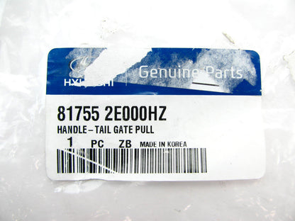 NEW Genuine Tail Gate Tailgate Pull Handle OEM For 2009-2012 Santa Fe 817552E000