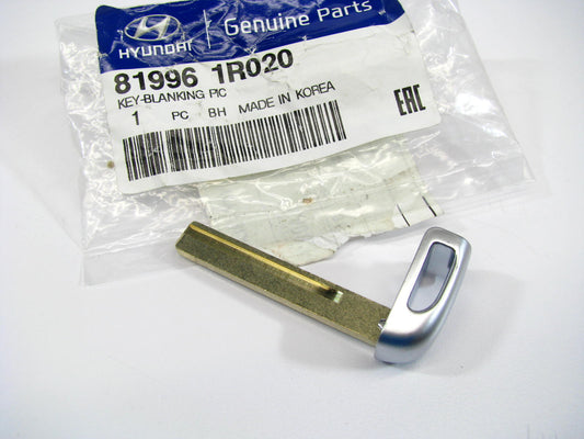 UNCUT Key Blank Remote Fob Insert OEM For 2012-2014 Hyundai Veloster 819961R020