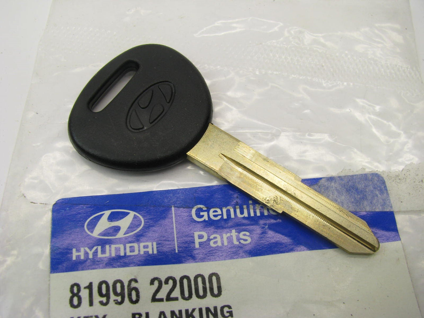 Genuine UNCUT Key Blank OEM For Hyundai 8199622000