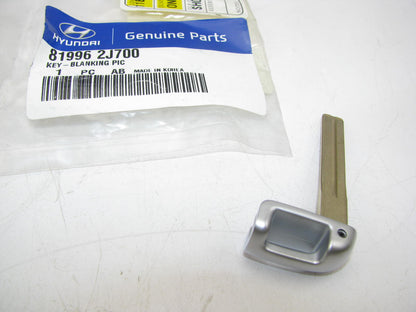 NEW GENUINE Smart Key Blank (Uncut Key) OEM For Hyundai 819962J700