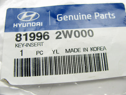 Keyless Entry Remote Fob UNCUT Key Blank Insert OEM For 13-16 Hyundai Santa Fe