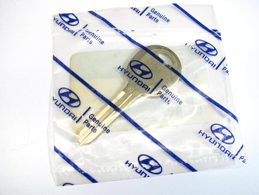 NEW - OEM Genuine UNCUT Sub Valet Key Blank For 05-10 Hyundai Sonata 819963K010