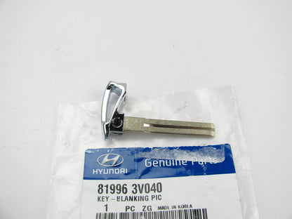 NEW - OEM GENUINE Key Fob Insert UNCUT Key Blank For 2011-2013 Azera 819963V040