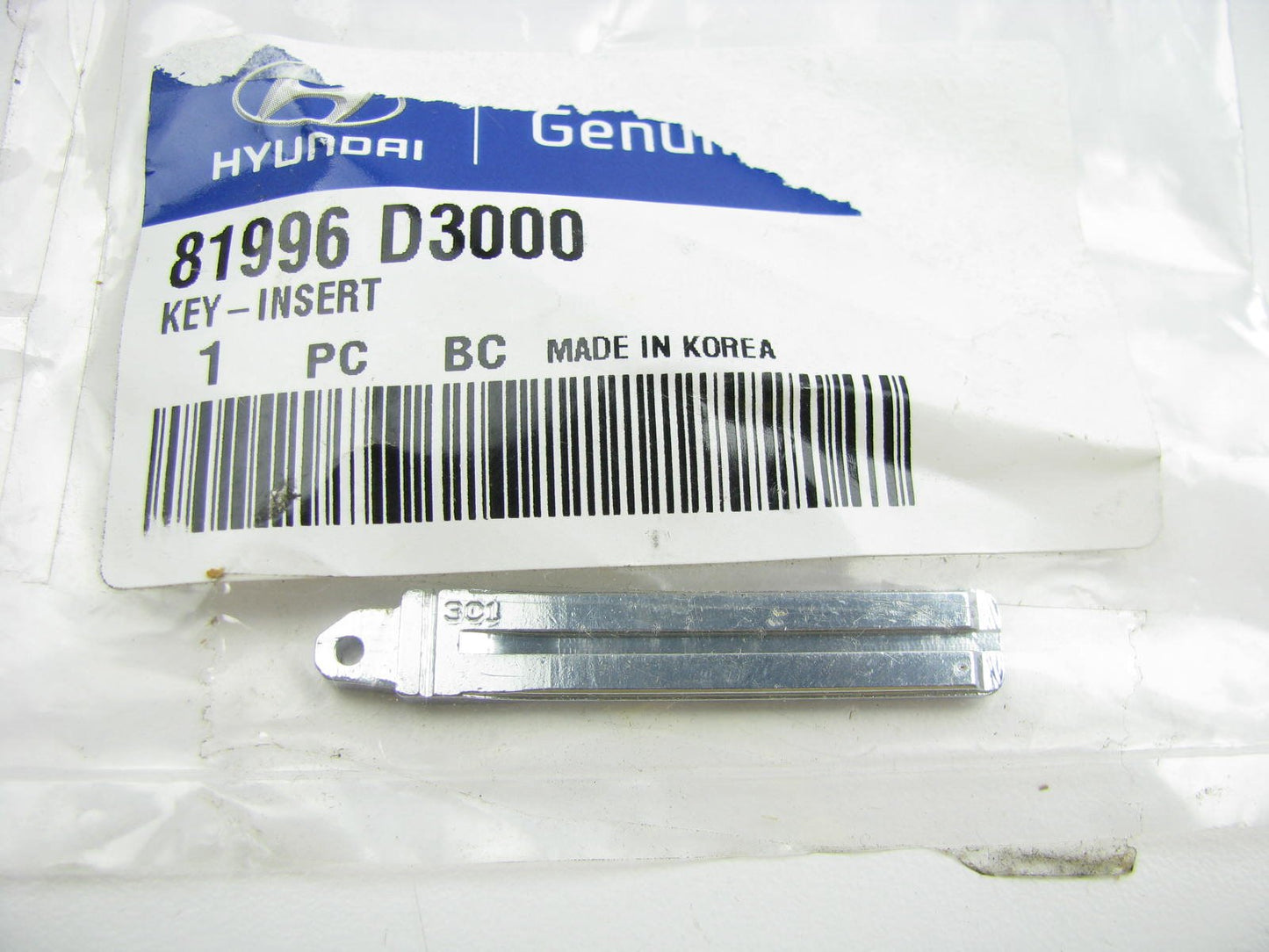 New Genuine Uncut Key Blank OEM For 2015-2017 Hyundai Tucson 81996D3000