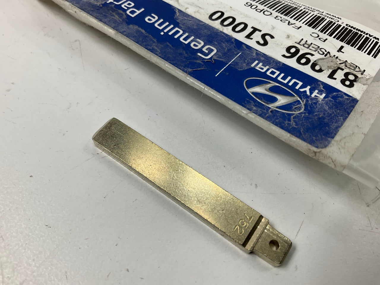 NEW Flip Key Fob Key Blank OEM For 19-23 Santa Fe, 20-22 Palisade 81996S1000