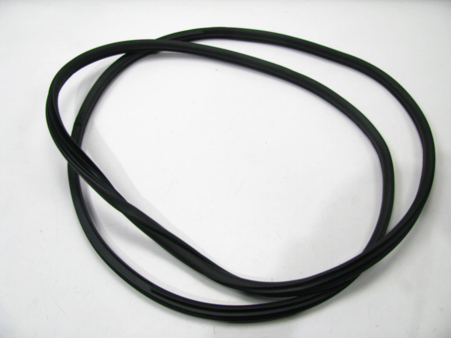 NEW 821102V000 FRONT LEFT Door BODY Weatherstrip Seal OEM For 12-17 Veloster
