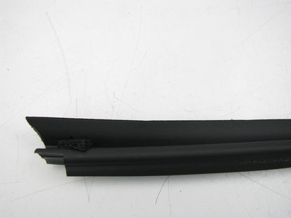 NEW Front Left Door Window Belt Weatherstrip Seal OEM For 2009-12 Elantra WAGON