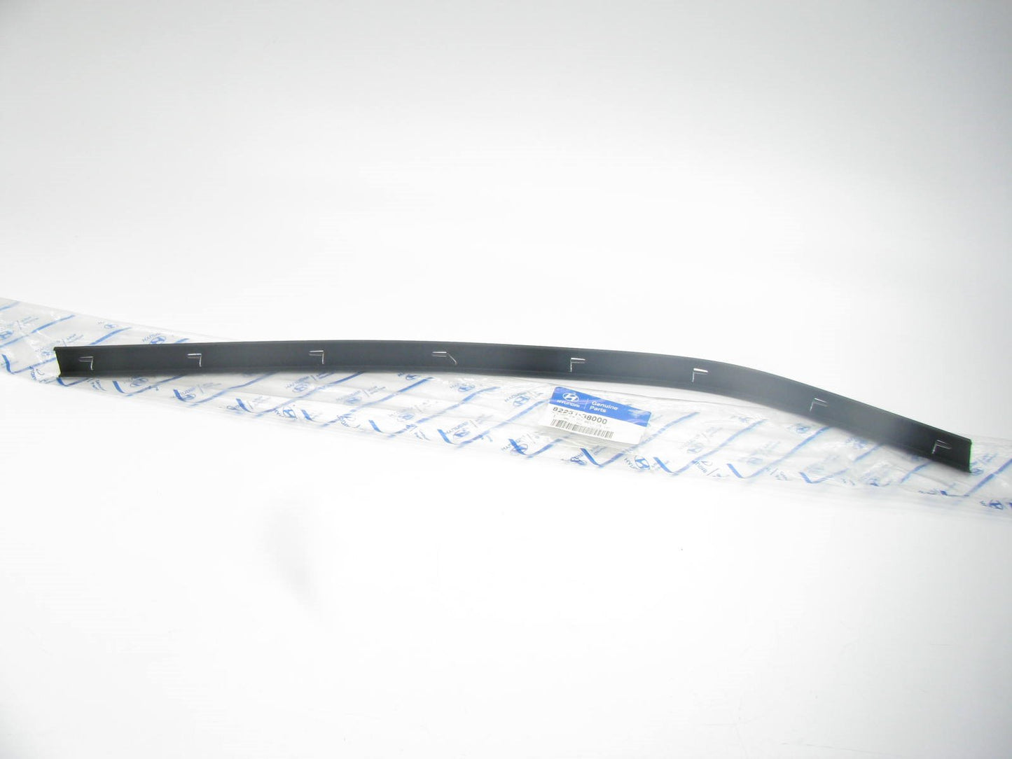 New FRONT LEFT Interior Door Window Weatherstrip Belt Seal OEM For 99-05 Sonata